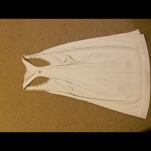 Lululemon tank top